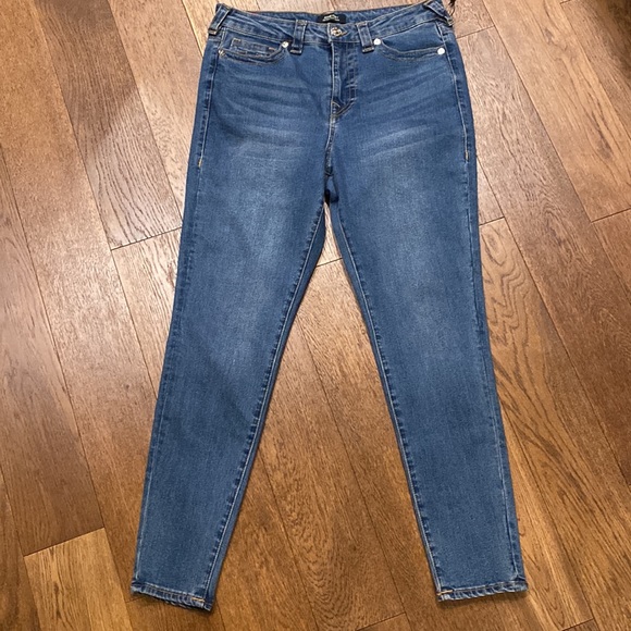 NWT True Religion Jennie Curvy Mid Rise Skinny Jeans, 33 - Picture 2 of 9